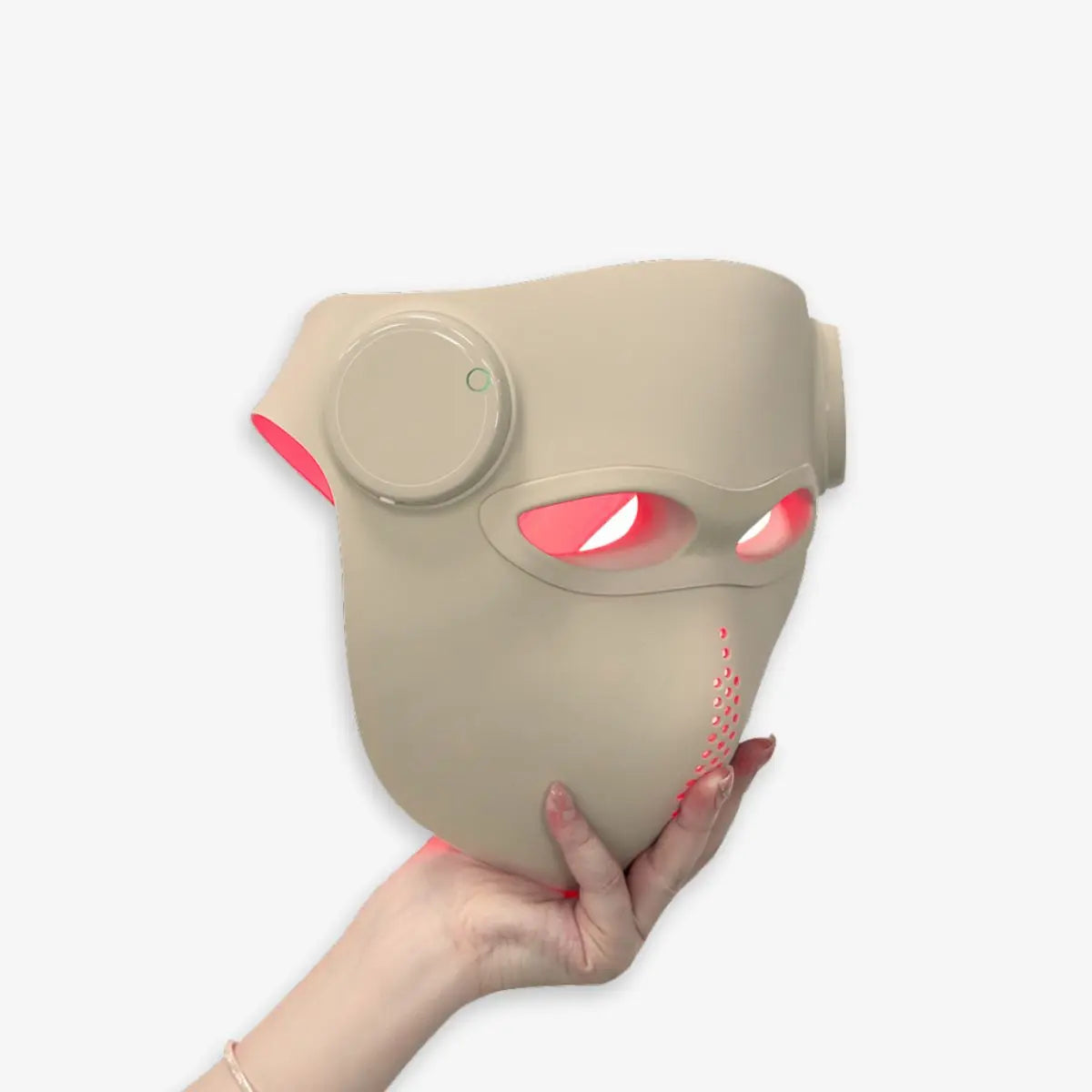 Máscara CS-001. Mano sostiene máscara encendida